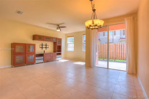 191 Las Brisas Circle Sunrise FL 33326