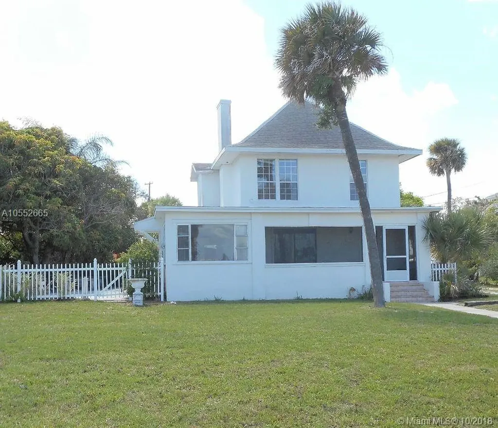 611 S Indian River Drive Fort Pierce FL 34950