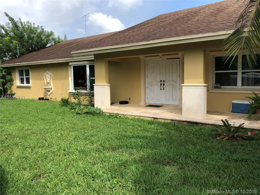 18765 SW 354th Terrace Homestead FL 33034