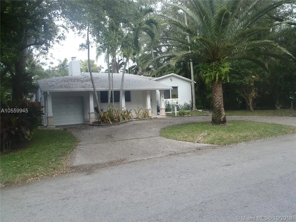 4161 Barbarossa Avenue Miami FL 33133