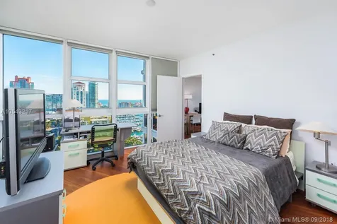 400 Alton Road Miami Beach FL 33139
