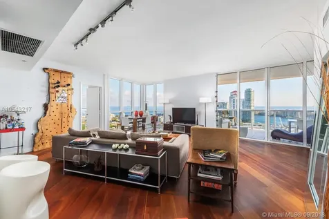 400 Alton Road Miami Beach FL 33139