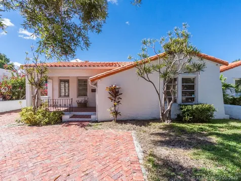8838 Harding Avenue Surfside FL 33154