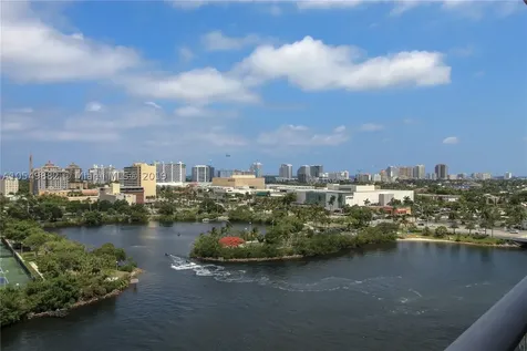 1180 N Federal Highway Fort Lauderdale FL 33304