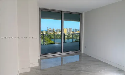 1180 N Federal Highway Fort Lauderdale FL 33304
