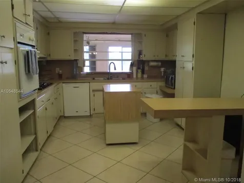 4122 Pinta Court Coral Gables FL 33146