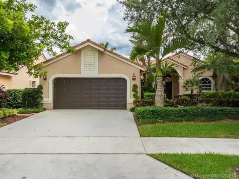 810 Verona Lake Drive Weston FL 33326