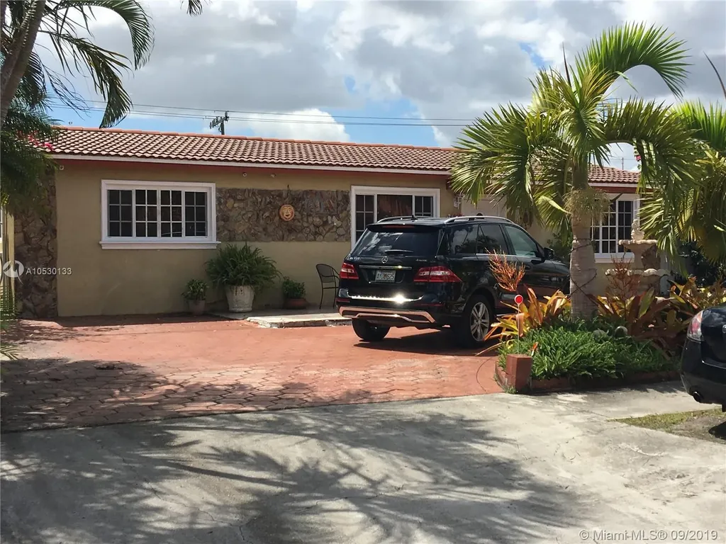 1440 W 32nd Street Hialeah FL 33012