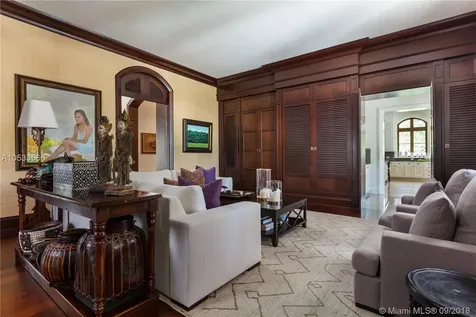 700 Casuarina Concourse Coral Gables FL 33143