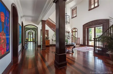 700 Casuarina Concourse Coral Gables FL 33143