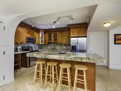 101 Crandon Boulevard Key Biscayne FL 33149