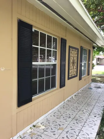 9154 SW 180th Street Palmetto Bay FL 33157