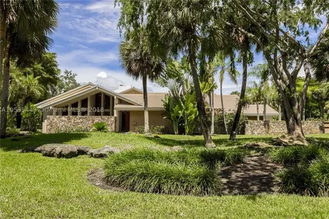 6755 SW 133rd Terrace Pinecrest FL 33156