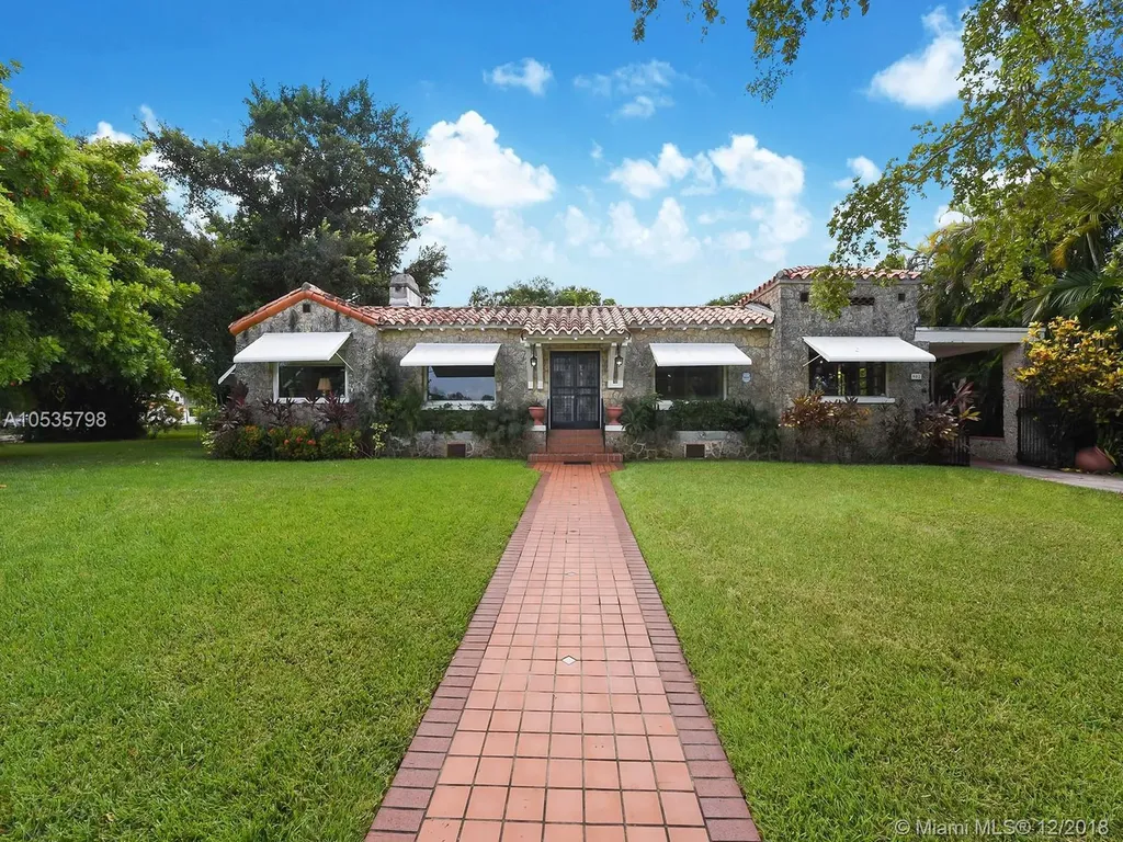 902 S Greenway Drive Coral Gables FL 33134