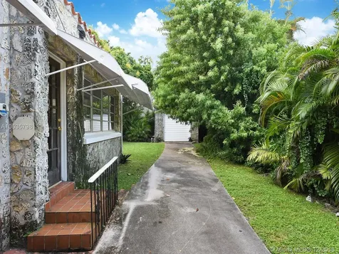 902 S Greenway Drive Coral Gables FL 33134