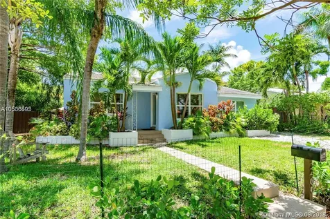 2400 SW 25th Street Miami FL 33133
