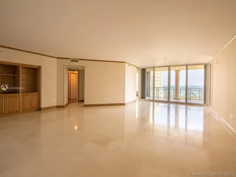 445 Grand Bay Drive Key Biscayne FL 33149