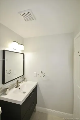 16650 Hemingway Drive Weston FL 33326