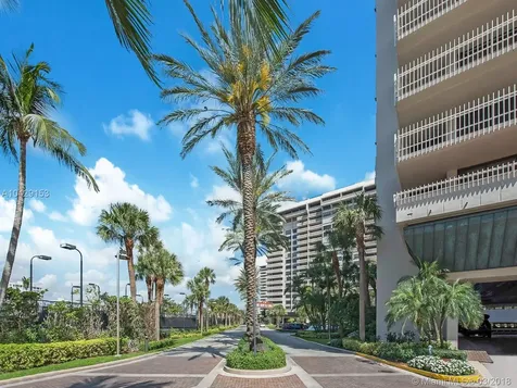 3 Grove Isle Drive Miami FL 33133