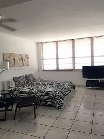 100 Lincoln Road Miami Beach FL 33139