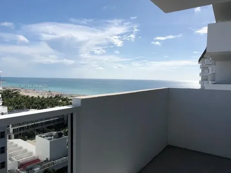 100 Lincoln Road Miami Beach FL 33139