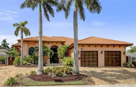 2110 NE 124th Street North Miami FL 33181
