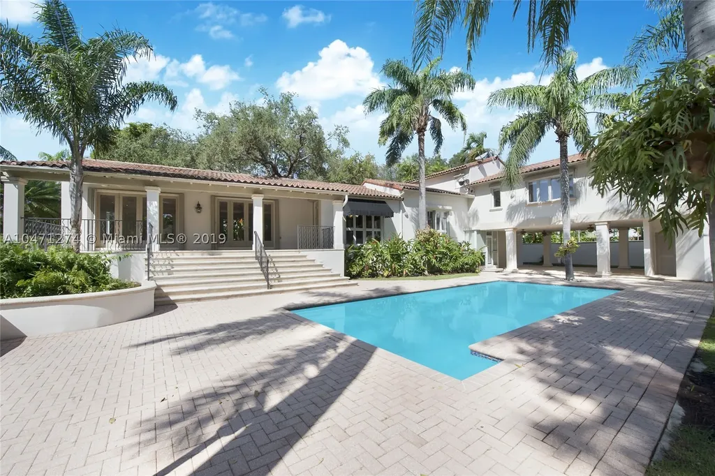 7423 Vistalmar Street Coral Gables FL 33143
