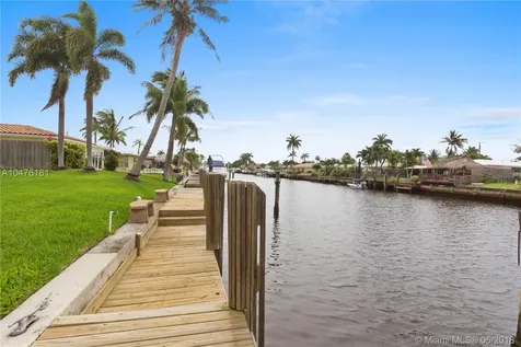 300 SE 3rd Court Pompano Beach FL 33060