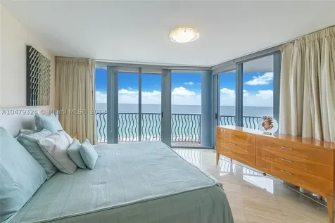 1500 Ocean Drive Miami Beach FL 33139