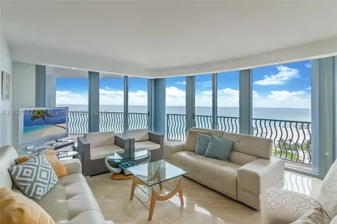 1500 Ocean Drive Miami Beach FL 33139