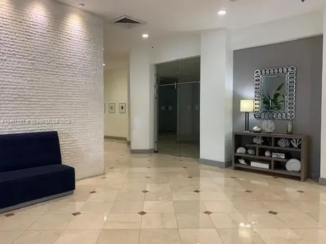 100 Lincoln Road Miami Beach FL 33139