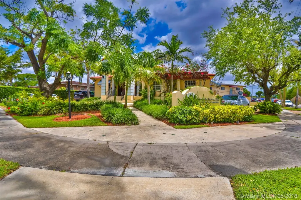 8221 Coral Way Miami FL 33155