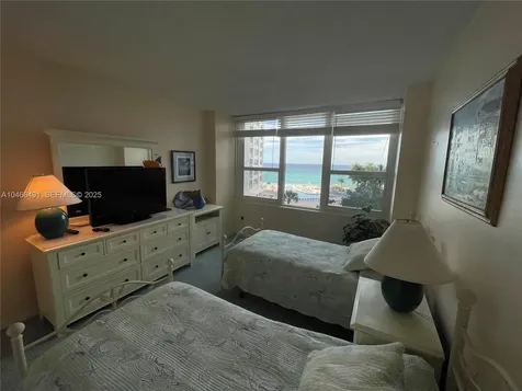 3505 S Ocean Drive Hollywood FL 33019