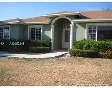 2431 NW 84th Street Miami FL 33147