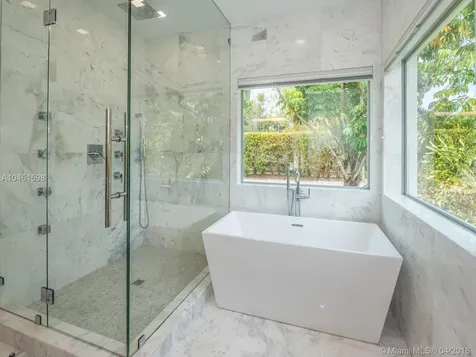 620 NE 52nd Street Miami FL 33137