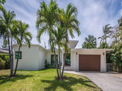 620 NE 52nd Street Miami FL 33137