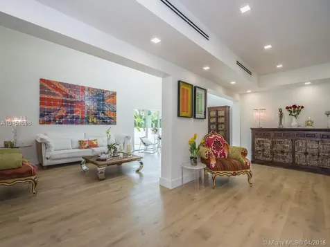 620 NE 52nd Street Miami FL 33137