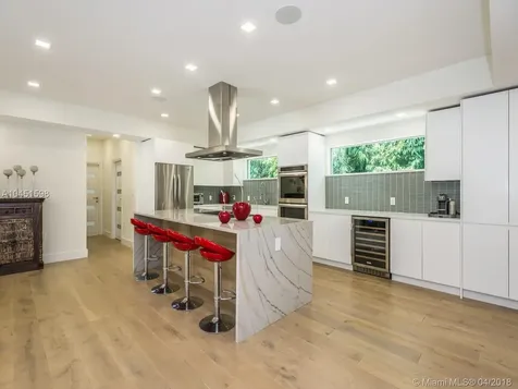 620 NE 52nd Street Miami FL 33137