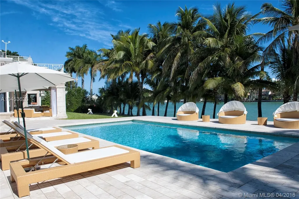 98 La Gorce Circle Miami Beach FL 33141