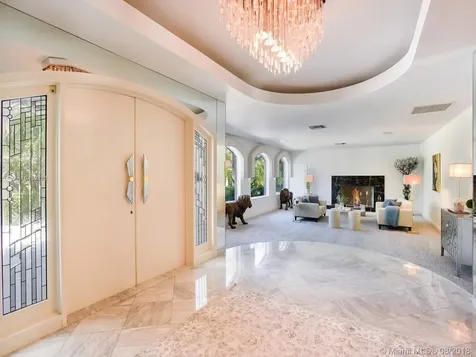 11 Bay Colony Lane Fort Lauderdale FL 33308