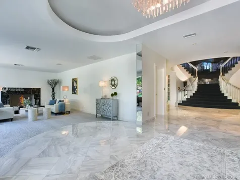 11 Bay Colony Lane Fort Lauderdale FL 33308