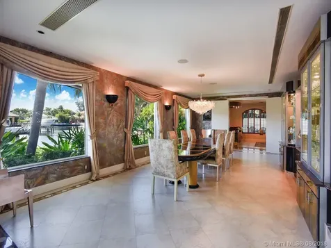 11 Bay Colony Lane Fort Lauderdale FL 33308