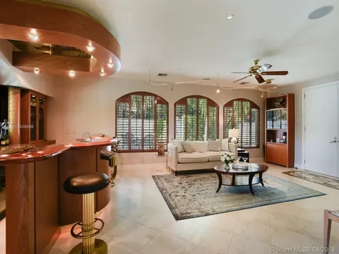 11 Bay Colony Lane Fort Lauderdale FL 33308