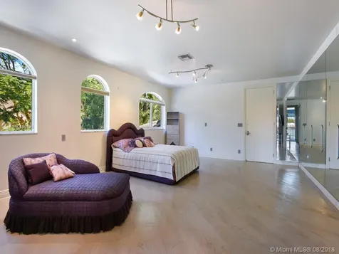 11 Bay Colony Lane Fort Lauderdale FL 33308