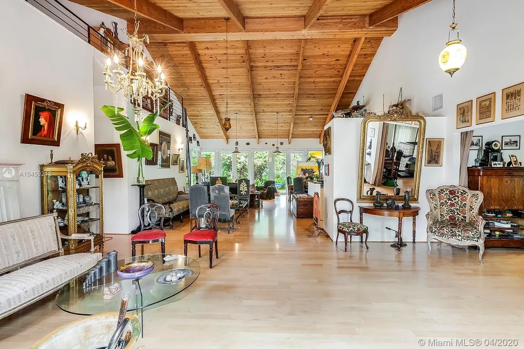 7810 SW 54th Avenue Miami FL 33143