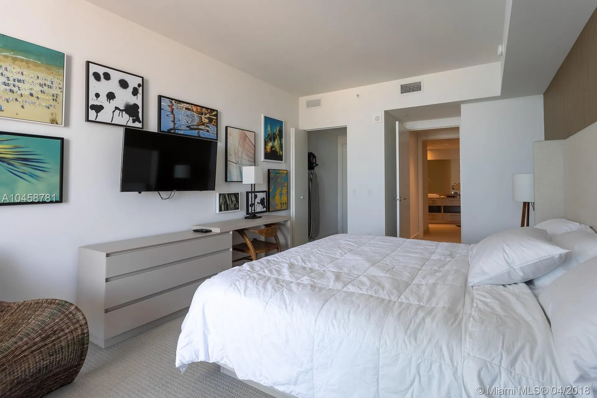 4111 S Ocean Drive Hollywood FL 33019