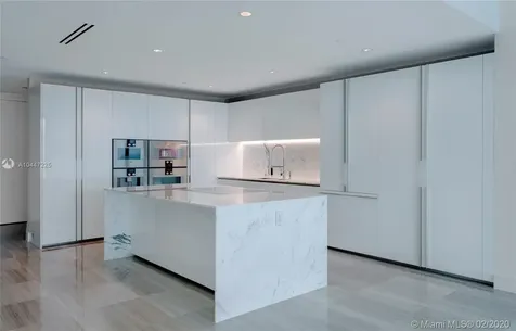 10203 Collins Avenue Bal Harbour FL 33154