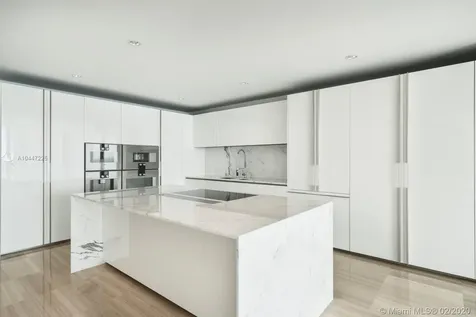 10203 Collins Avenue Bal Harbour FL 33154