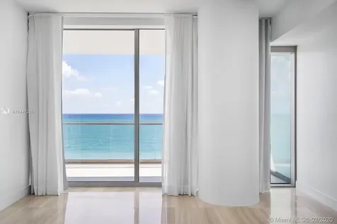 10203 Collins Avenue Bal Harbour FL 33154