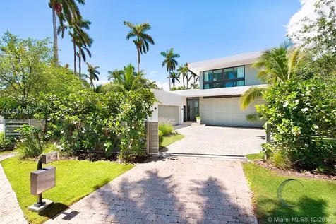 2300 Sunset Drive Miami Beach FL 33140